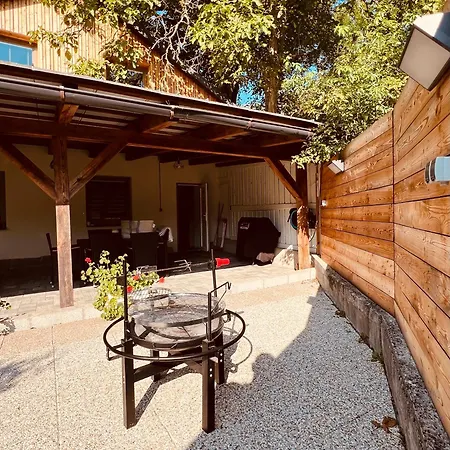 4 Valecov-zasadka 7 アパート Mnichovo Hradiště