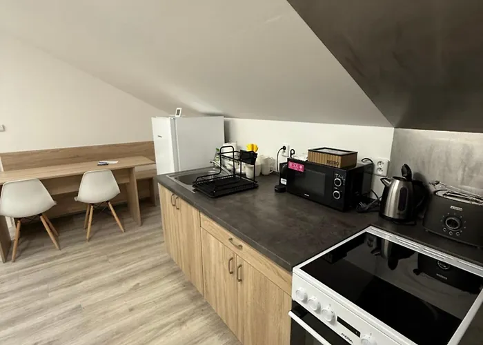 4 Valecov-zasadka 7 * Mnichovo Hradiště